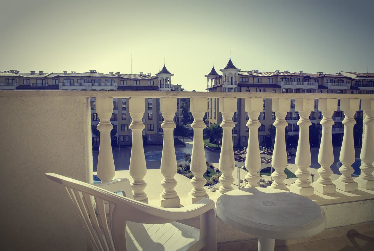 Апарт-отели PMG Royal Sun Apartments Солнечный Берег